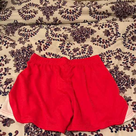 Shorts - Picture 2 of 3